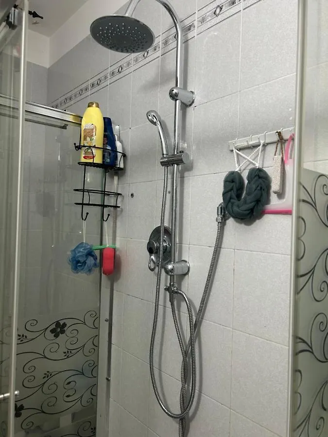 Durigon House Apartment Livorno Homestay